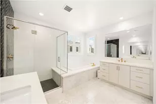 242 Sutters, Irvine, CA 92602 - Photo 26