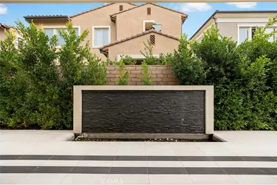 242 Sutters, Irvine, CA 92602 - Photo 38