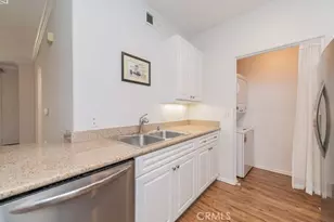 2224 Watermarke, Irvine, CA 92612 - Photo 4