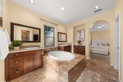 94 Mission, Irvine, CA 92618 - Photo 28