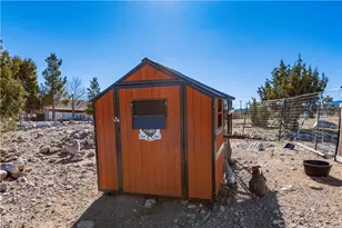 1825 Smoke Tree, Pinon Hills, CA 92372 - Photo 48