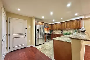 4733 Elmwood Ave, Los Angeles, CA 90004 - Photo 8