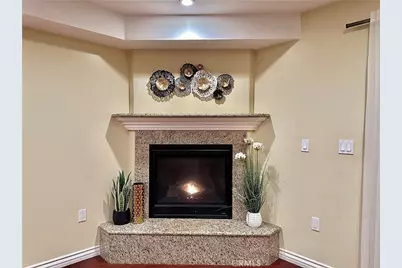 4733 Elmwood Avenue #102, Los Angeles, CA 90004 - Photo 1