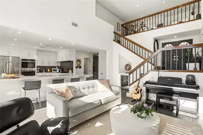 24522 Windsor #C, Valencia, CA 91355 - Photo 4