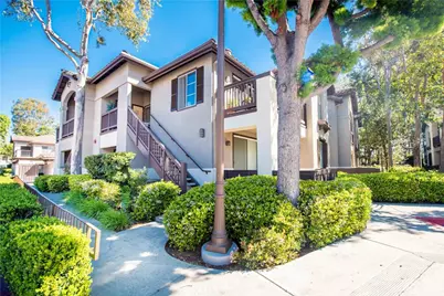 2960 Champion #709, Tustin, CA 92782 - Photo 2