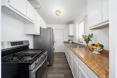 811 E Nocta, Ontario, CA 91764 - Photo 12