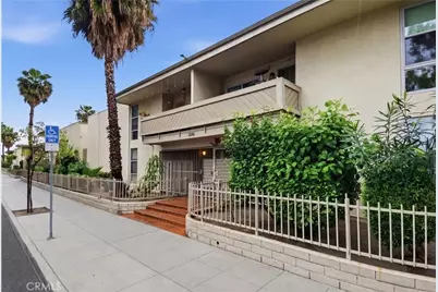 3301 Santa Fe Avenue #49, Long Beach, CA 90810 - Photo 2