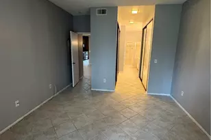 2538 W Macarthur, Santa Ana, CA 92704 - Photo 16