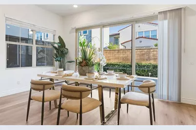 218 Geyser, Irvine, CA 92618 - Photo 18