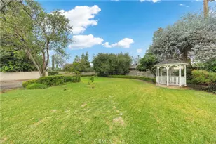 2835 Devonport, San Marino, CA 91108 - Photo 52