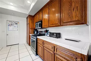 1218 Oak View, La Verne, CA 91750 - Photo 10