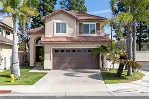 901 Primrose Ln, Corona, CA 92878 - Photo 1