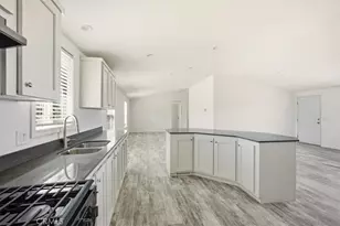 1139 Bonanza Rd, Phelan, CA 92372 - Photo 8