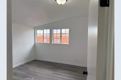 2435 W Broadway, Anaheim, CA 92804 - Photo 16