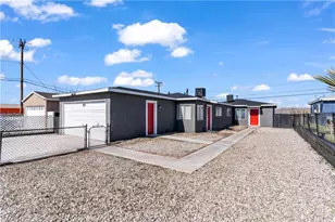 813 E Fredricks St, Barstow, CA 92311 - Photo 2