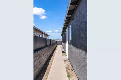 813 E Fredricks Street, Barstow, CA 92311 - Photo 14