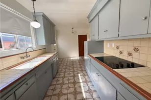 536 Sandsprings, La Puente, CA 91746 - Photo 8