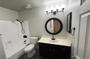 18408 Hatteras, Tarzana, CA 91356 - Photo 12