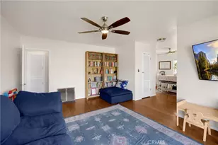 806 E I, Ontario, CA 91764 - Photo 8