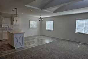 1560 Massachussetts Ave, Riverside, CA 92570 - Photo 10