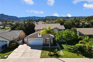 32015 Bourges, Lake Elsinore, CA 92530 - Photo 2