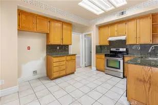32015 Bourges, Lake Elsinore, CA 92530 - Photo 8
