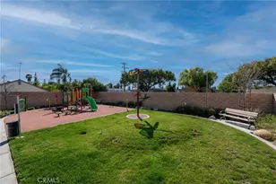 202 Bonita Ln, Rialto, CA 92376 - Photo 36