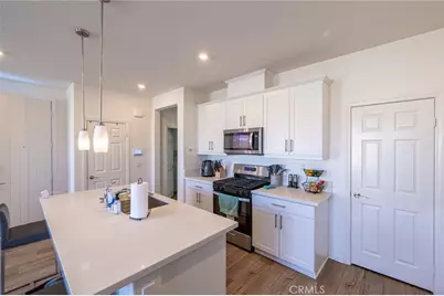 202 Bonita Lane, Rialto, CA 92376 - Photo 14