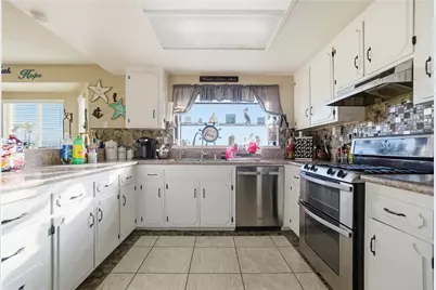 15358 Apple Valley, Apple Valley, CA 92307 - Photo 6