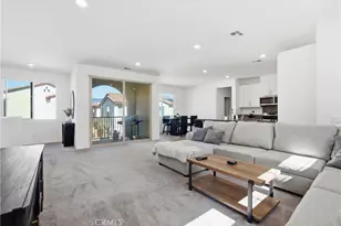 16651 Snowdrop, Fontana, CA 92336 - Photo 2