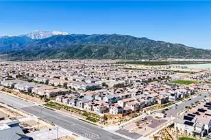 16651 Snowdrop, Fontana, CA 92336 - Photo 38