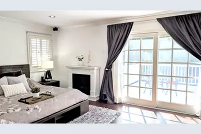 20224 Chapter, Woodland Hills, CA 91364 - Photo 48