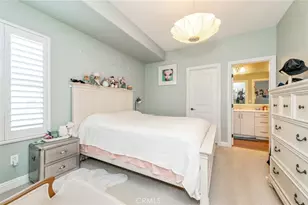 220 Barnes Rd, Tustin, CA 92782 - Photo 32