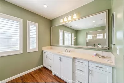 220 Barnes, Tustin, CA 92782 - Photo 46