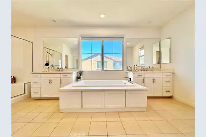 5721 Windbourne, Huntington Beach, CA 92647 - Photo 28