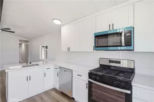 19003 Panther Ave, Adelanto, CA 92301 - Photo 18