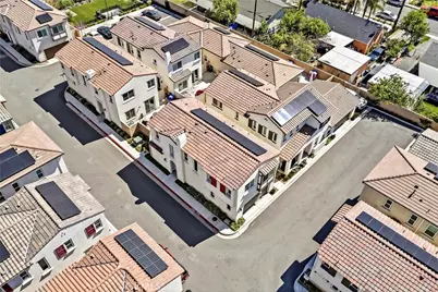 335 Carson Ct, Rialto, CA 92376 - Photo 32