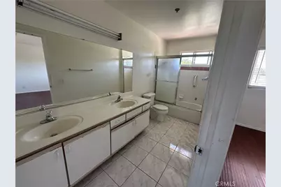 21041 Gault #C, Canoga Park, CA 91303 - Photo 16