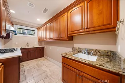 423 Cleveland Way, Corona, CA 92881 - Photo 22