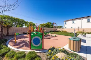 208 Bonita Ln, Rialto, CA 92376 - Photo 34