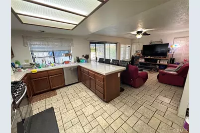 2016 Driftstone, Glendora, CA 91740 - Photo 4