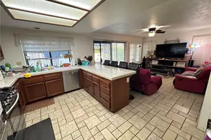 2016 Driftstone, Glendora, CA 91740 - Photo 4
