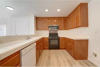 15611 Lasselle Street #21, Moreno Valley, CA 92551 - Photo 2