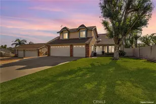 11048 Thrush Dr, Riverside, CA 92505 - Photo 1