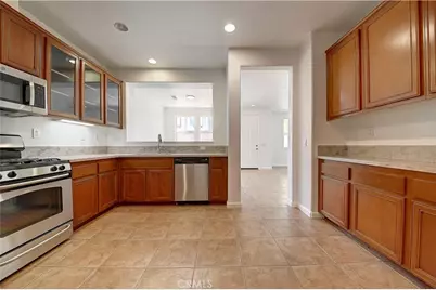 26287 Iris Avenue #E, Moreno Valley, CA 92555 - Photo 16