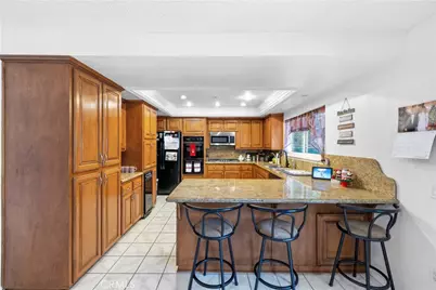 6801 Rycroft Drive, Riverside, CA 92506 - Photo 14