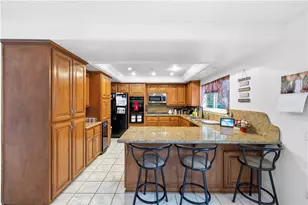 6801 Rycroft Dr, Riverside, CA 92506 - Photo 14