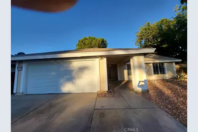 44025 Glenraven, Lancaster, CA 93535 - Photo 1