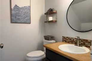 824 N Pasadena Ave, Azusa, CA 91702 - Photo 32