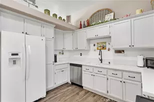 6297 Coleridge, Oak Hills, CA 92344 - Photo 34